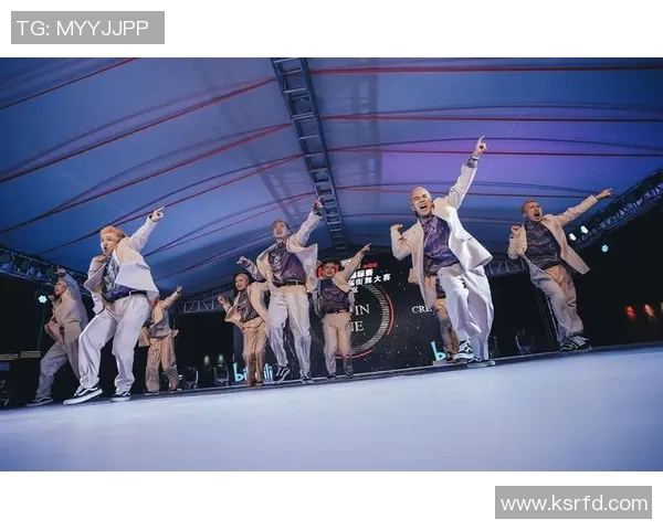 全国街舞大赛点评聚焦上海攀岩队的团队协作与默契表现分析