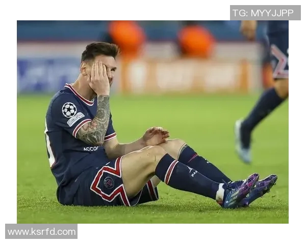 足球明星回归乌克兰故乡感人视频引发球迷热议与共鸣 足球明星回归乌克兰故乡感人视频引发球迷热议与共鸣