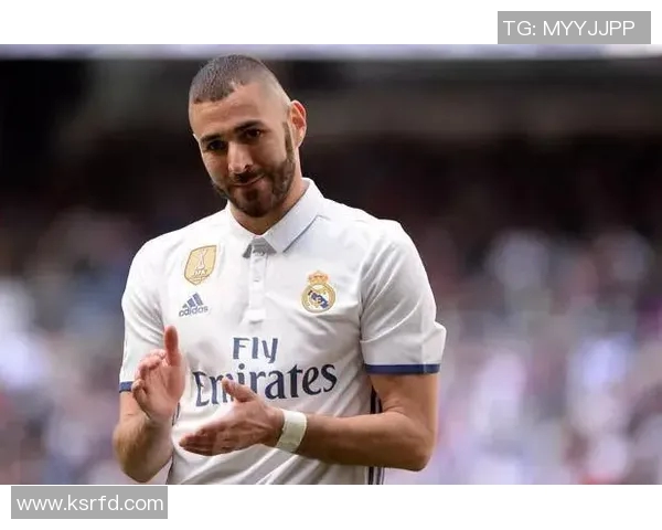 双鱼座足球明星的魅力与才华揭秘他们在绿茵场上的星座特质与成就 双鱼座足球明星的魅力与才华揭秘他们在绿茵场上的星座特质与成就